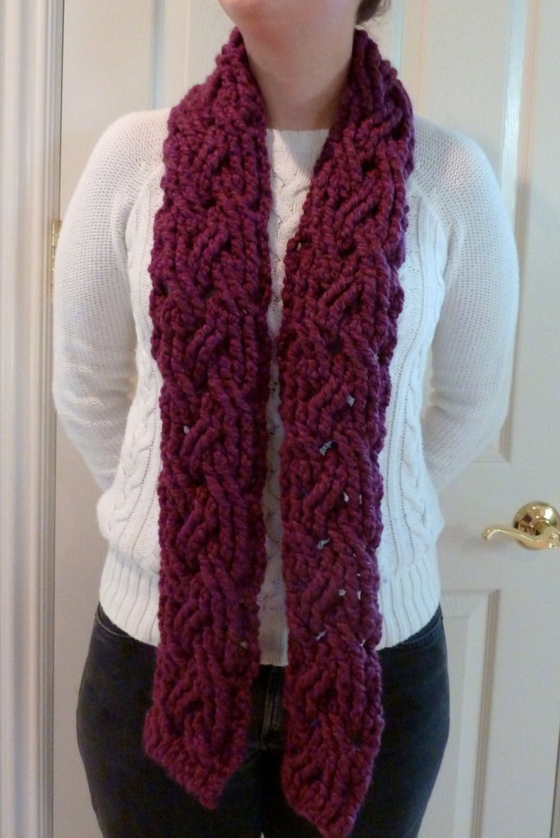 Crochet Scarf Patterns Bulky Yarn for Extra Thick Scarf - mecrochet.com