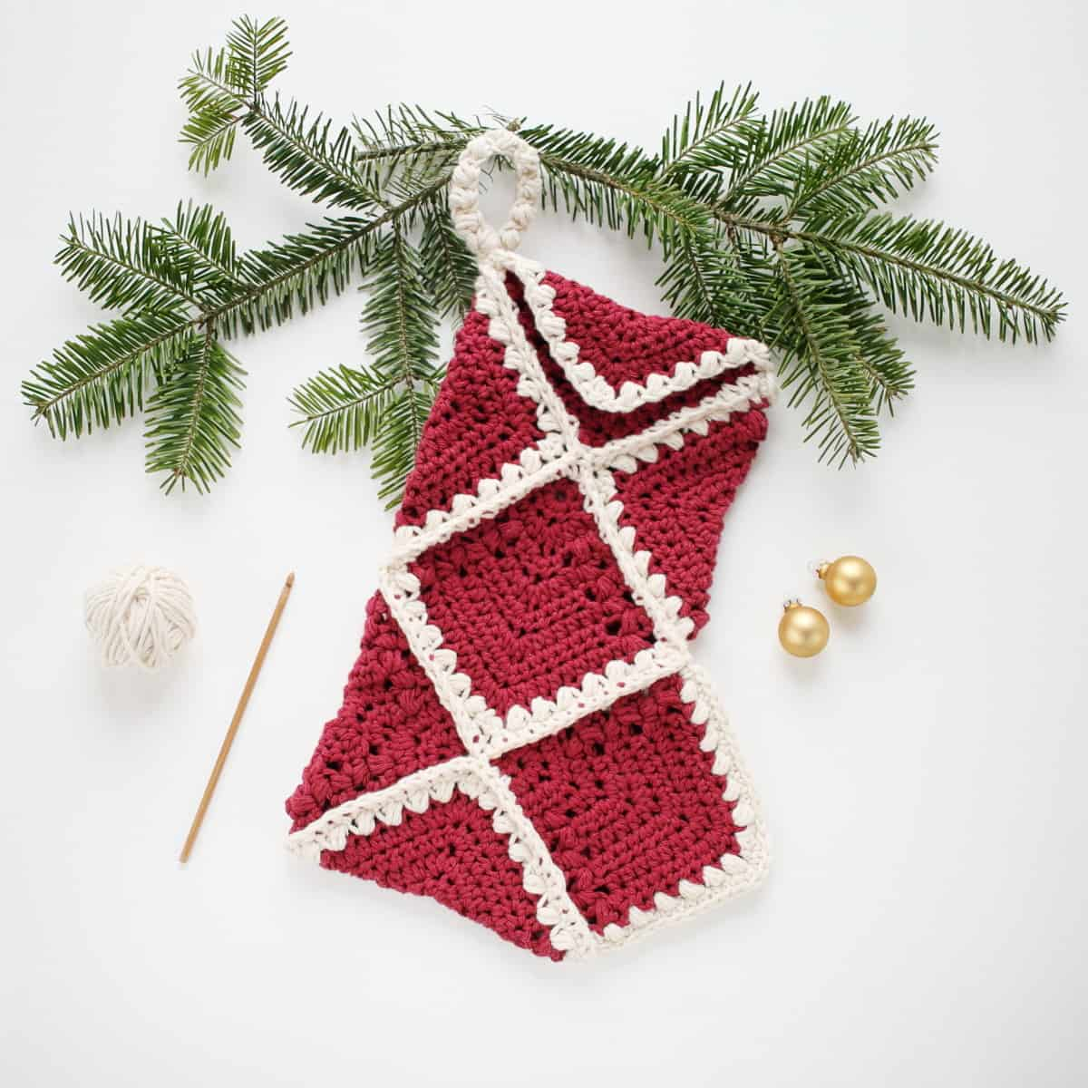 Free Christmas Coaster Crochet Pattern for You