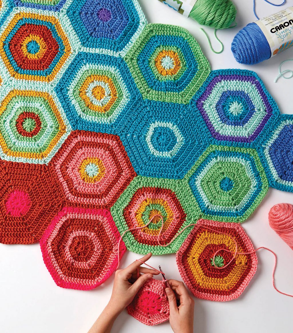 The Best Design of Snowflake Hexagon Crochet Pattern to Make Crochet