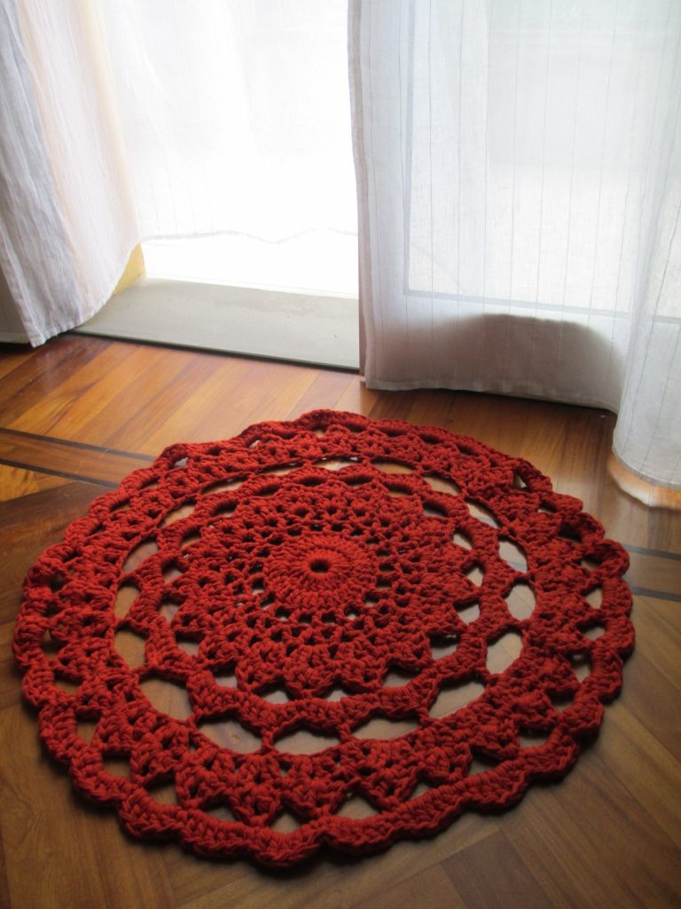 3 Motifs of Easy Crochet Oval Rug Pattern