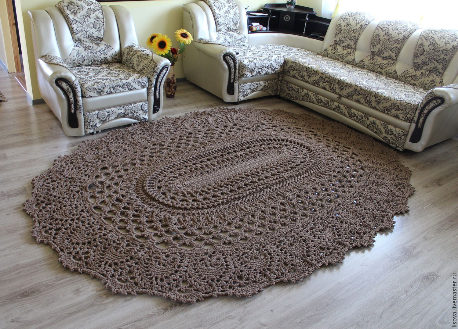 3 Motifs of Easy Crochet Oval Rug Pattern Free Crochet Pattern For A Large Oval Rug Crochet Kingdom