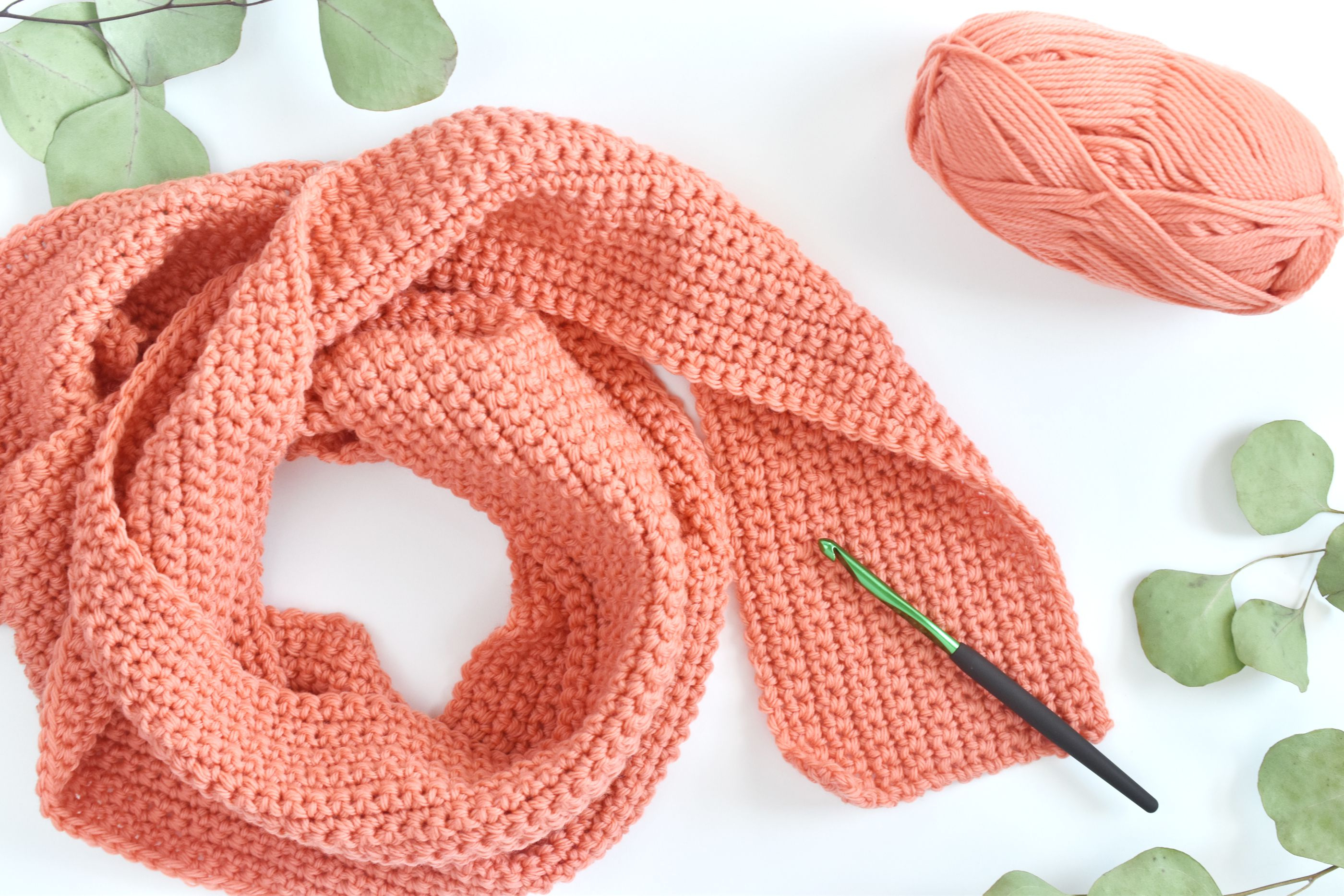 Crochet Infinity Scarf Free Pattern  How To Crochet A Scarf For Beginners