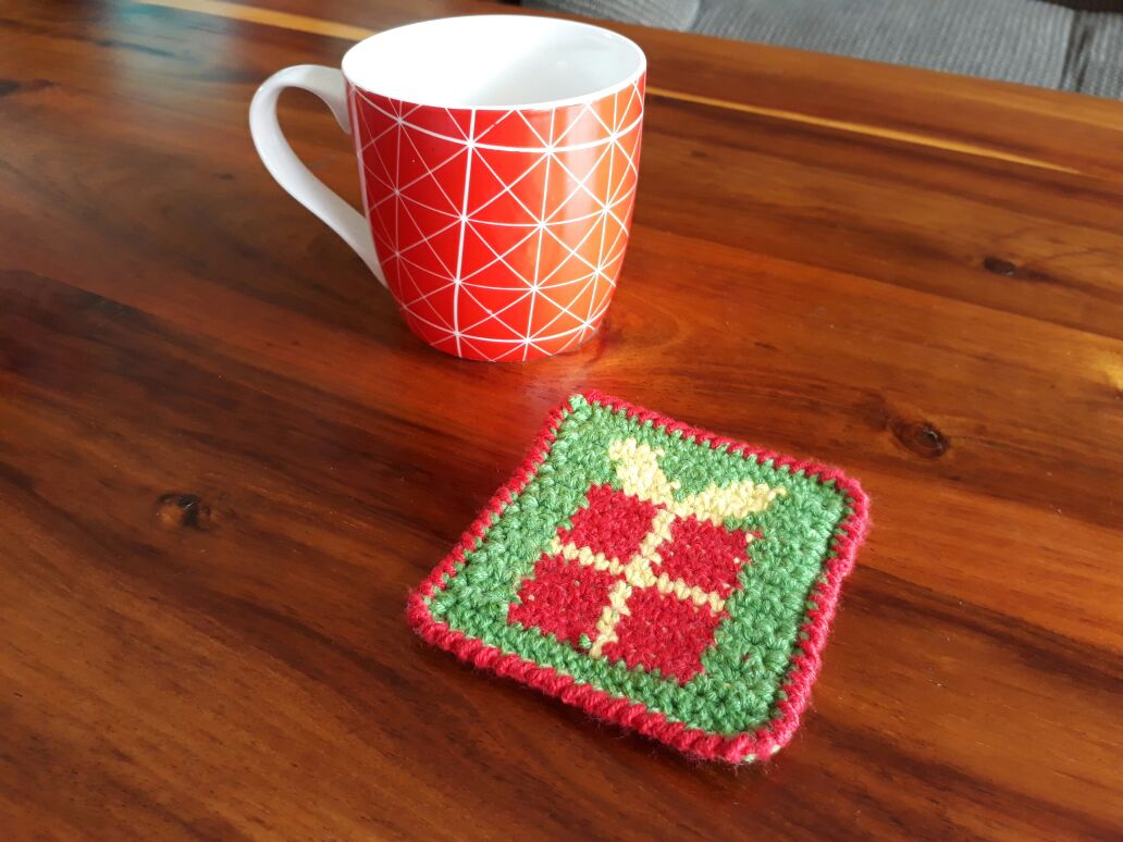 Free Christmas Coaster Crochet Pattern for You Christmas Coasters ...