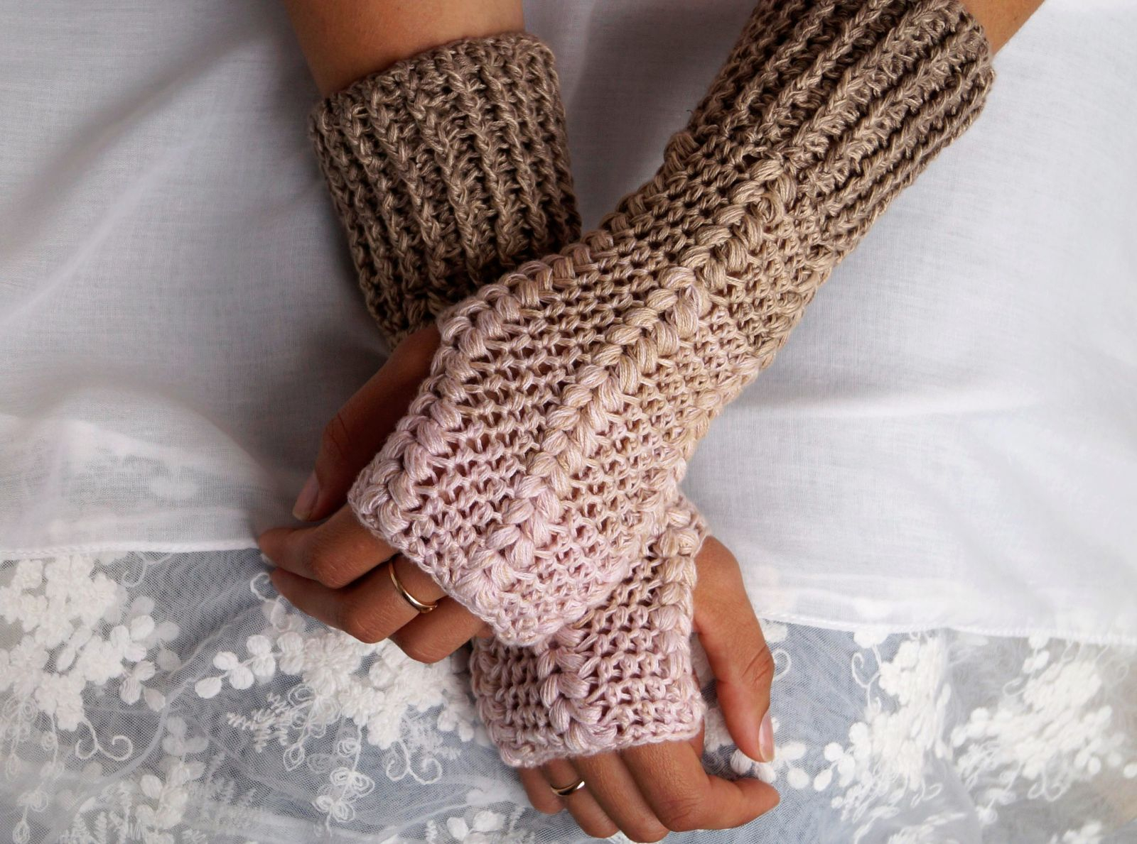 Free Crochet Pattern Leg Warmers  Free Crochet Pattern Hand Sleeves Wrist Warmer