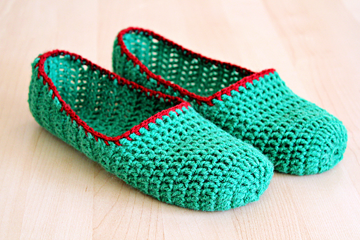 How To Make A Crochet Pattern How To Make Simple Crochet Slippers Crafts Zoom Yummy Crochet