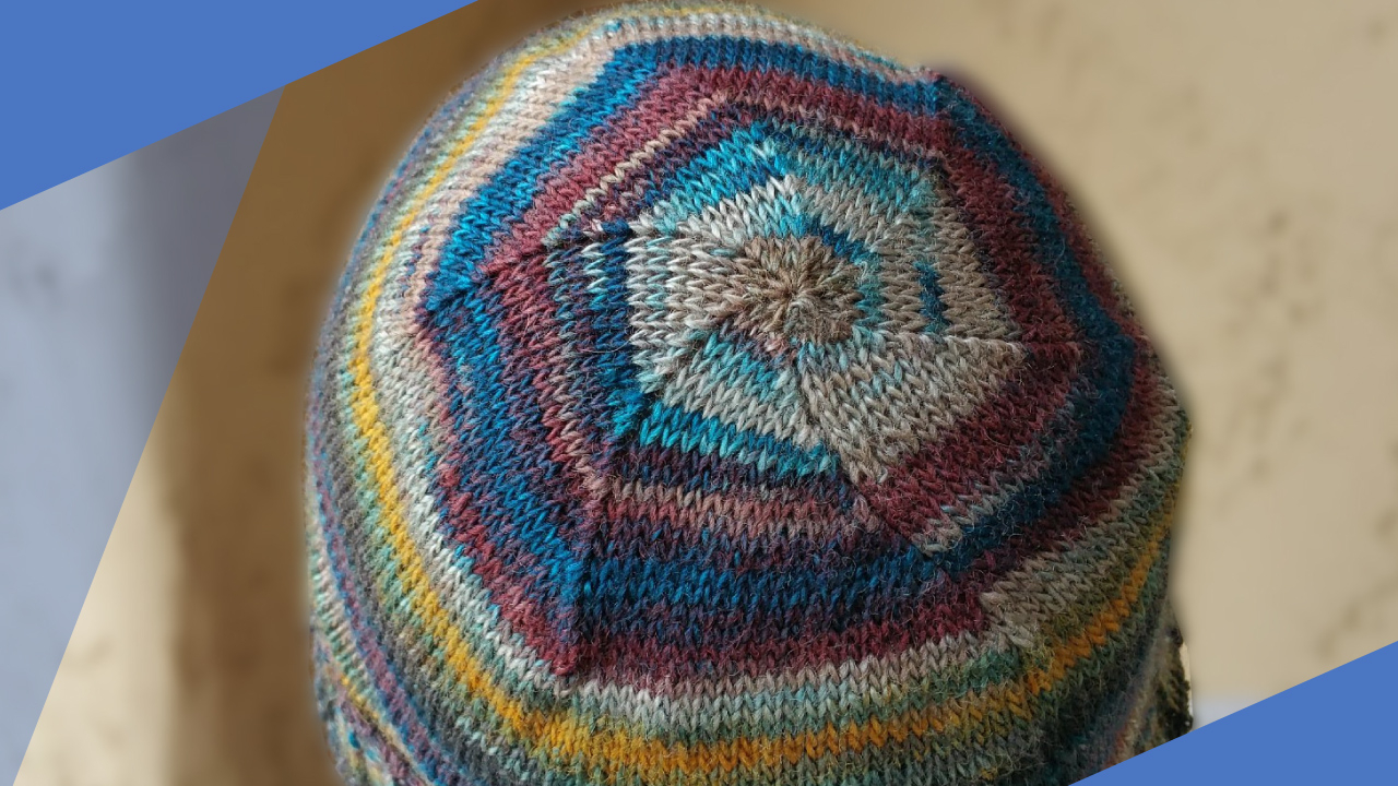 Swirl Hat Crochet Pattern Knit It Now Swirl Top Beanie